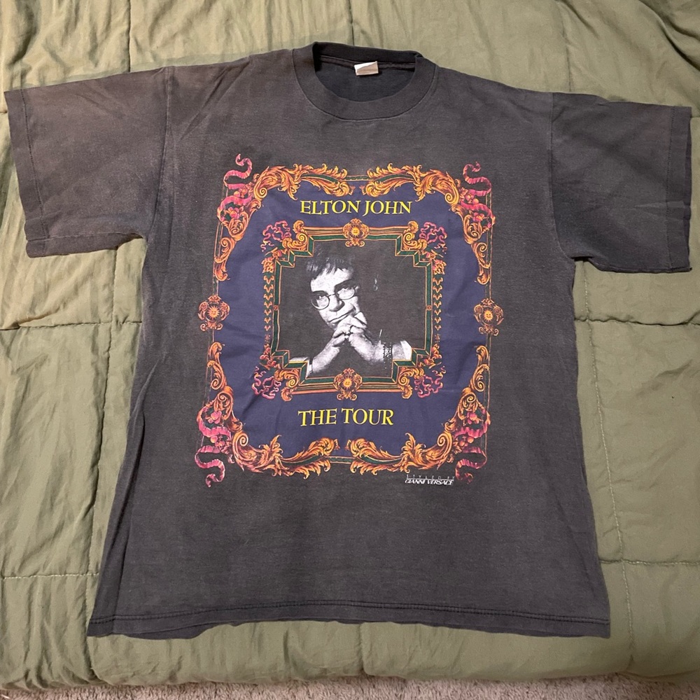 Vintage Elton John 1992-1993 Tour shirt - Picture 1 of 3